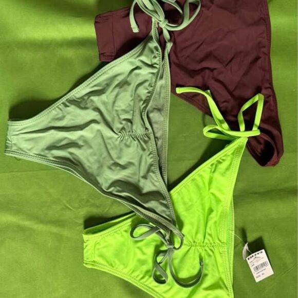 3 pack NEW Bikini Bottoms, XL - Picture 3 of 4